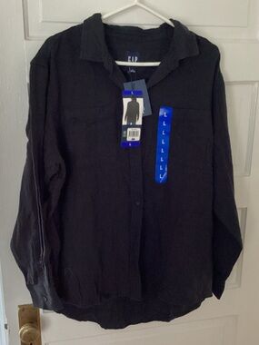 GAP Black Button-Up Lightweight Blouse